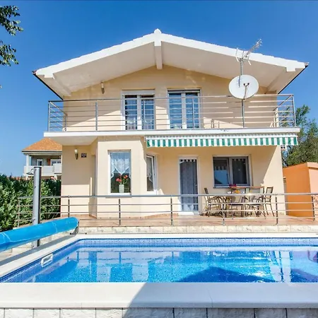 Dalmatian Village Charm - Spacious With Pool Near Trogir * Primorski Dolac