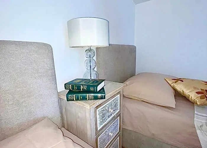 Prázdninový dům Dalmatian Village Charm - Spacious With Pool Near Trogir *