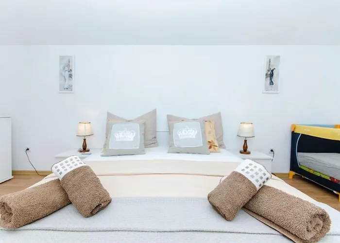 Dalmatian Village Charm - Spacious With Pool Near Trogir